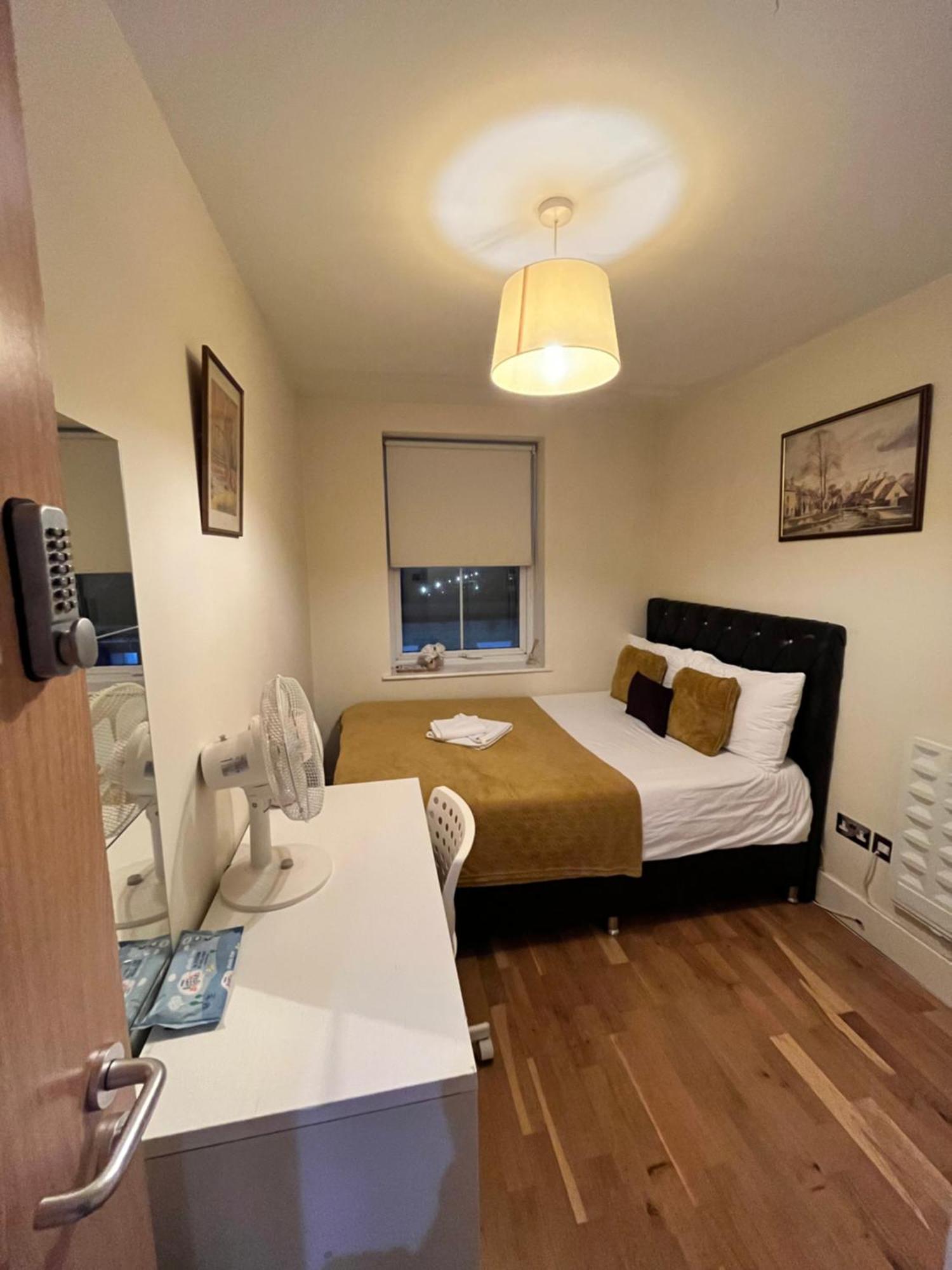 Metropolitan Coziness Private Bedrooms In Euston Station 161 London Ngoại thất bức ảnh