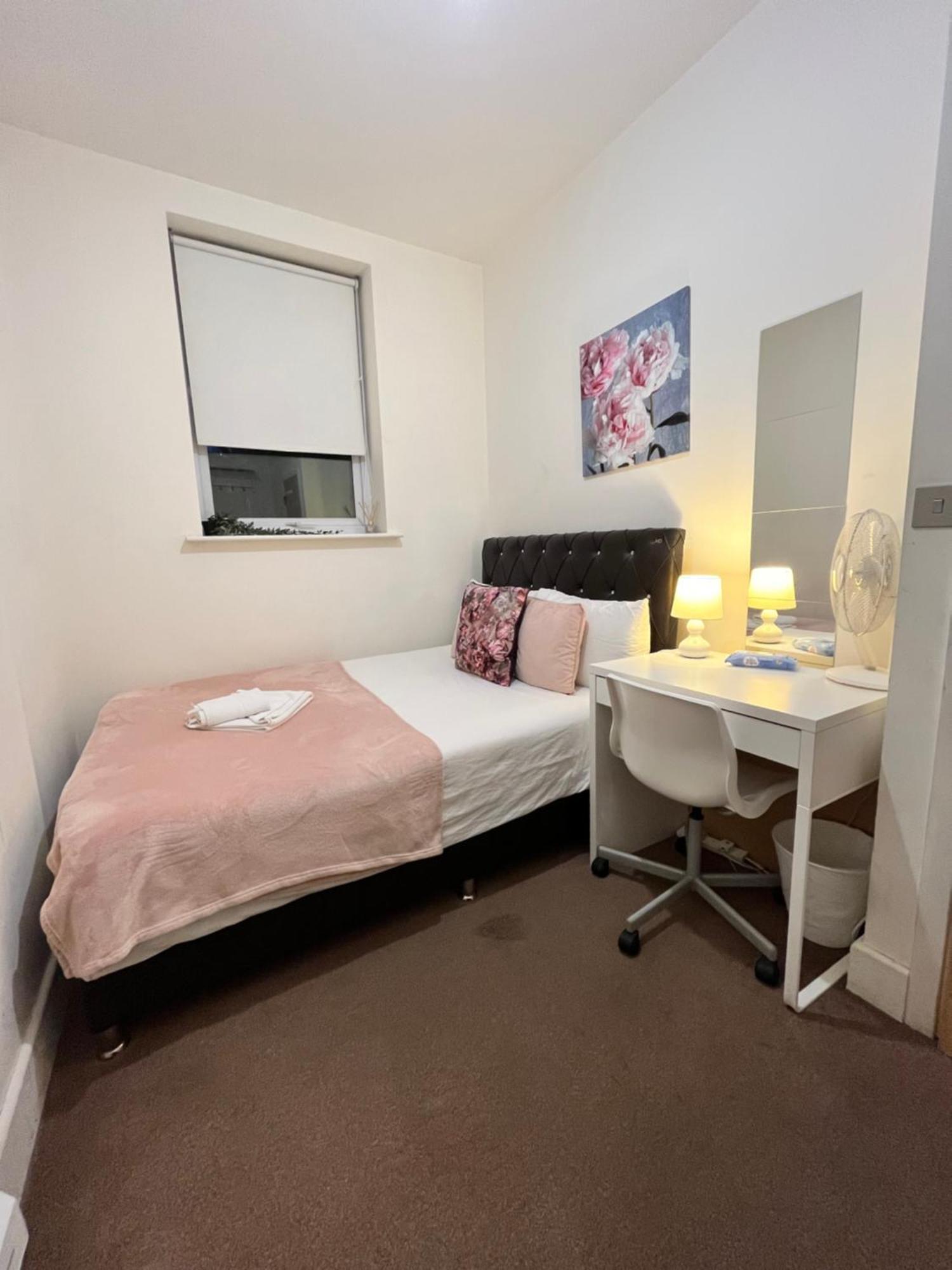Metropolitan Coziness Private Bedrooms In Euston Station 161 London Ngoại thất bức ảnh