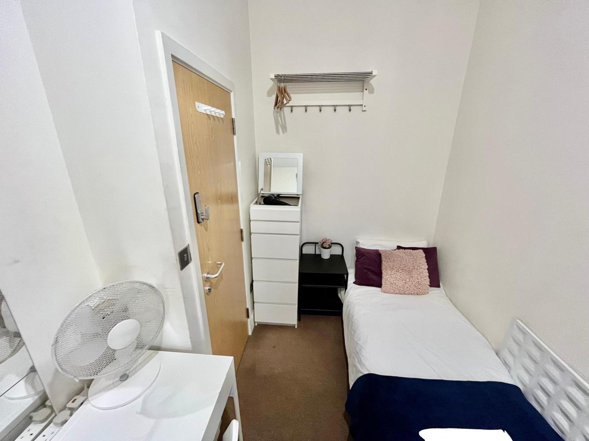 Metropolitan Coziness Private Bedrooms In Euston Station 161 London Ngoại thất bức ảnh