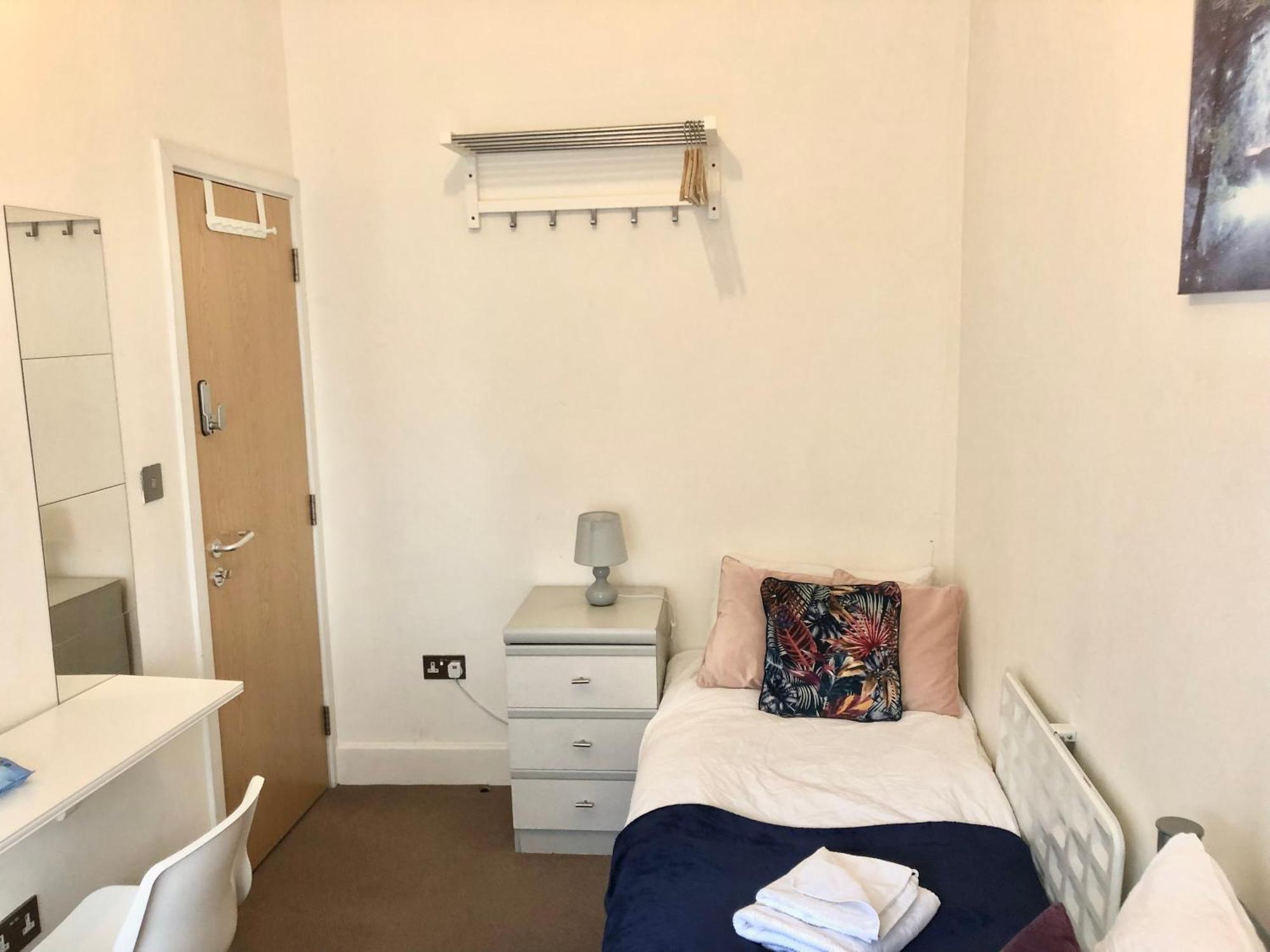 Metropolitan Coziness Private Bedrooms In Euston Station 161 London Ngoại thất bức ảnh