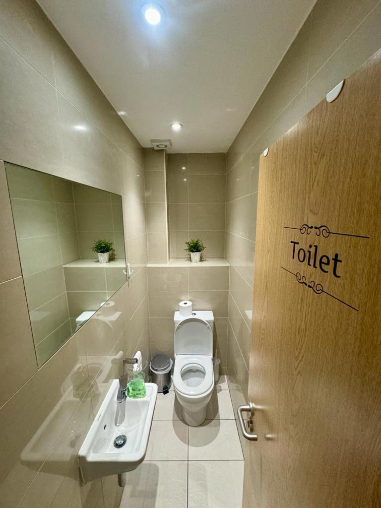 Metropolitan Coziness Private Bedrooms In Euston Station 161 London Ngoại thất bức ảnh