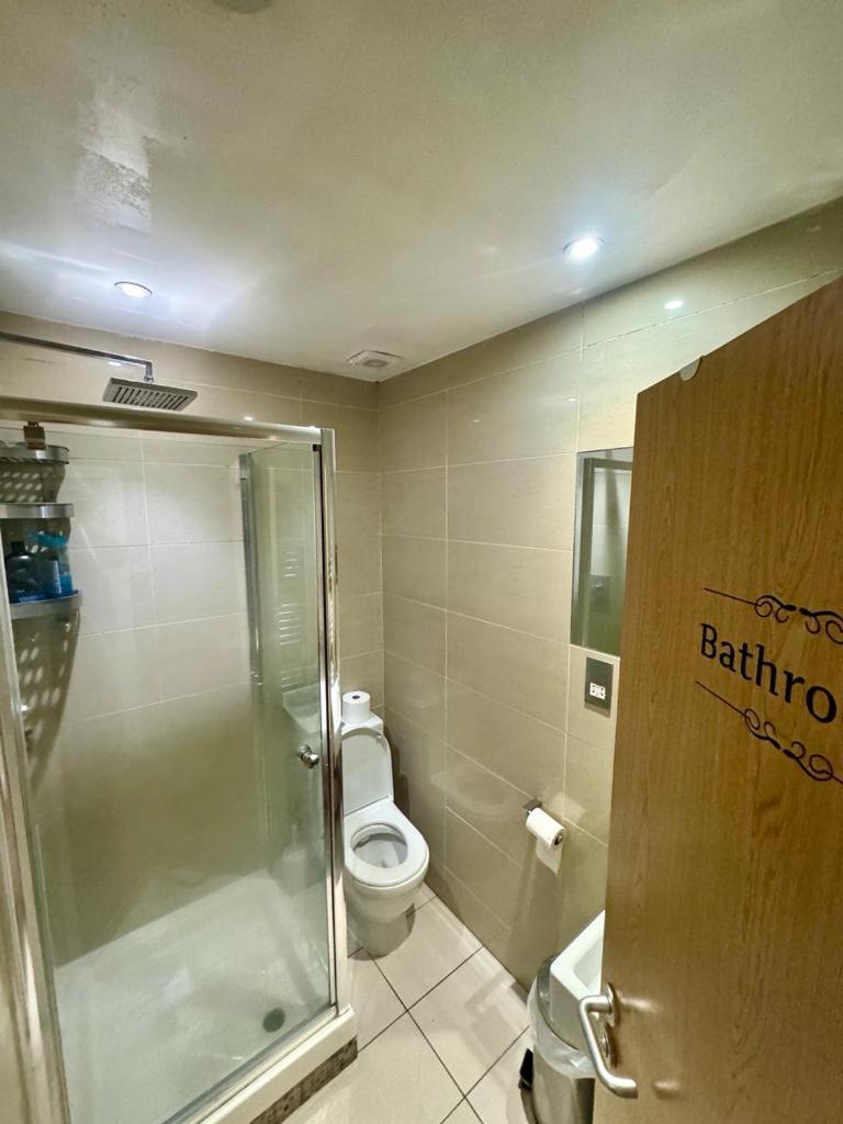 Metropolitan Coziness Private Bedrooms In Euston Station 161 London Ngoại thất bức ảnh